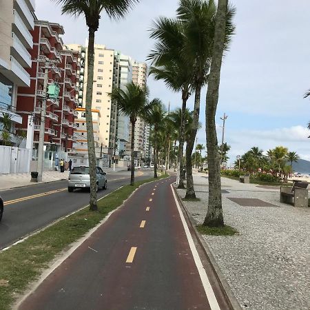 Apto Com Vista Para O Mar, 2 Vagas De Garagem E Churrasqueira Na Varanda 大普拉亚 外观 照片